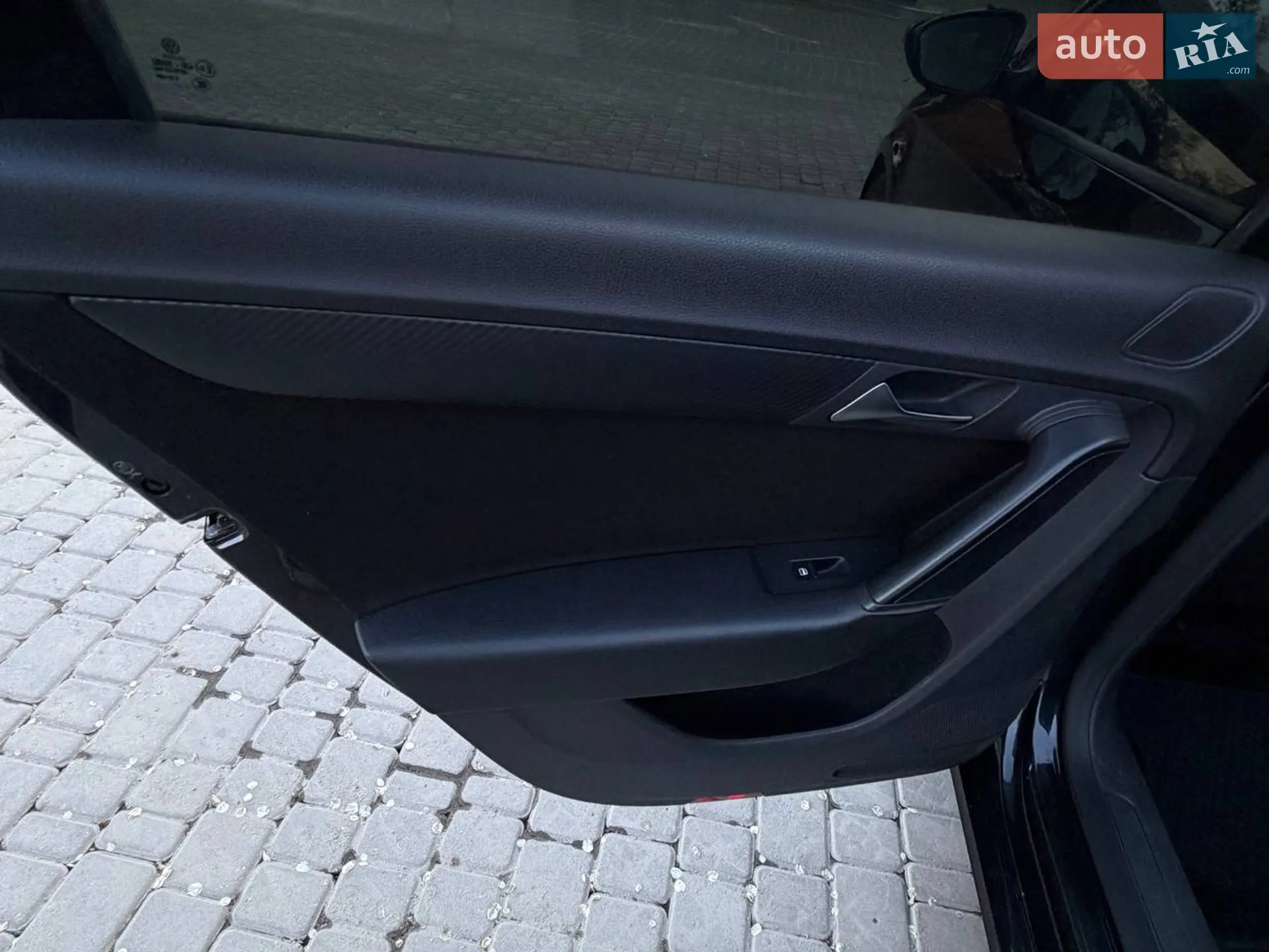 2011 Volkswagen Passat - мініатюра 31