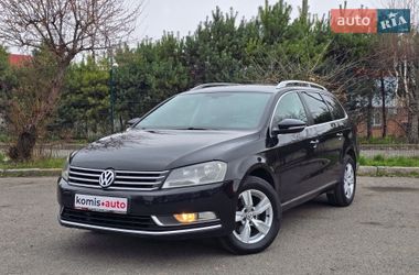 Универсал Volkswagen Passat 2012 в Хмельницком