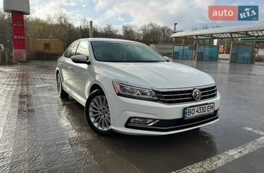 Седан Volkswagen Passat 2015 в Тернополі