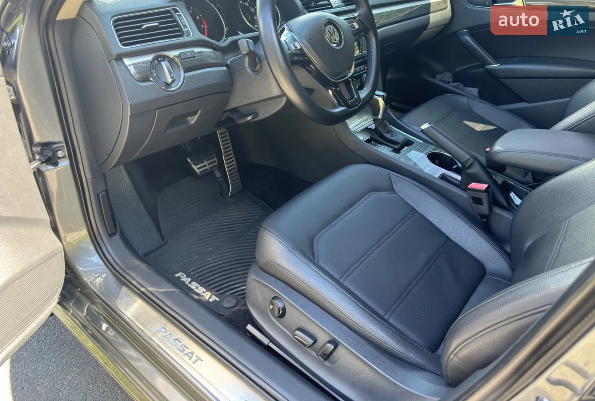 2018 Volkswagen Passat - мініатюра 11