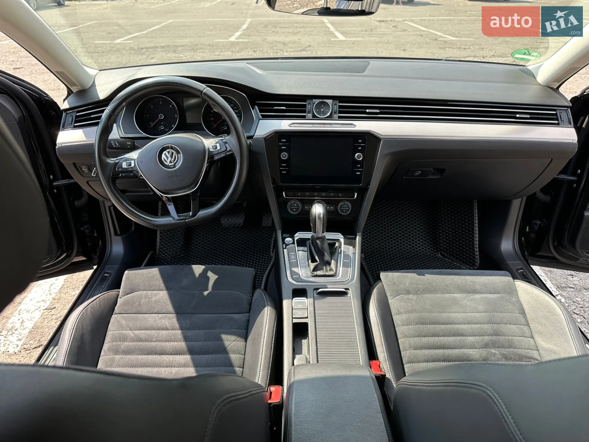 2017 Volkswagen Passat - мініатюра 30