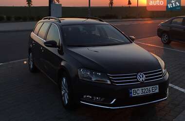 Универсал Volkswagen Passat 2013 в Львове