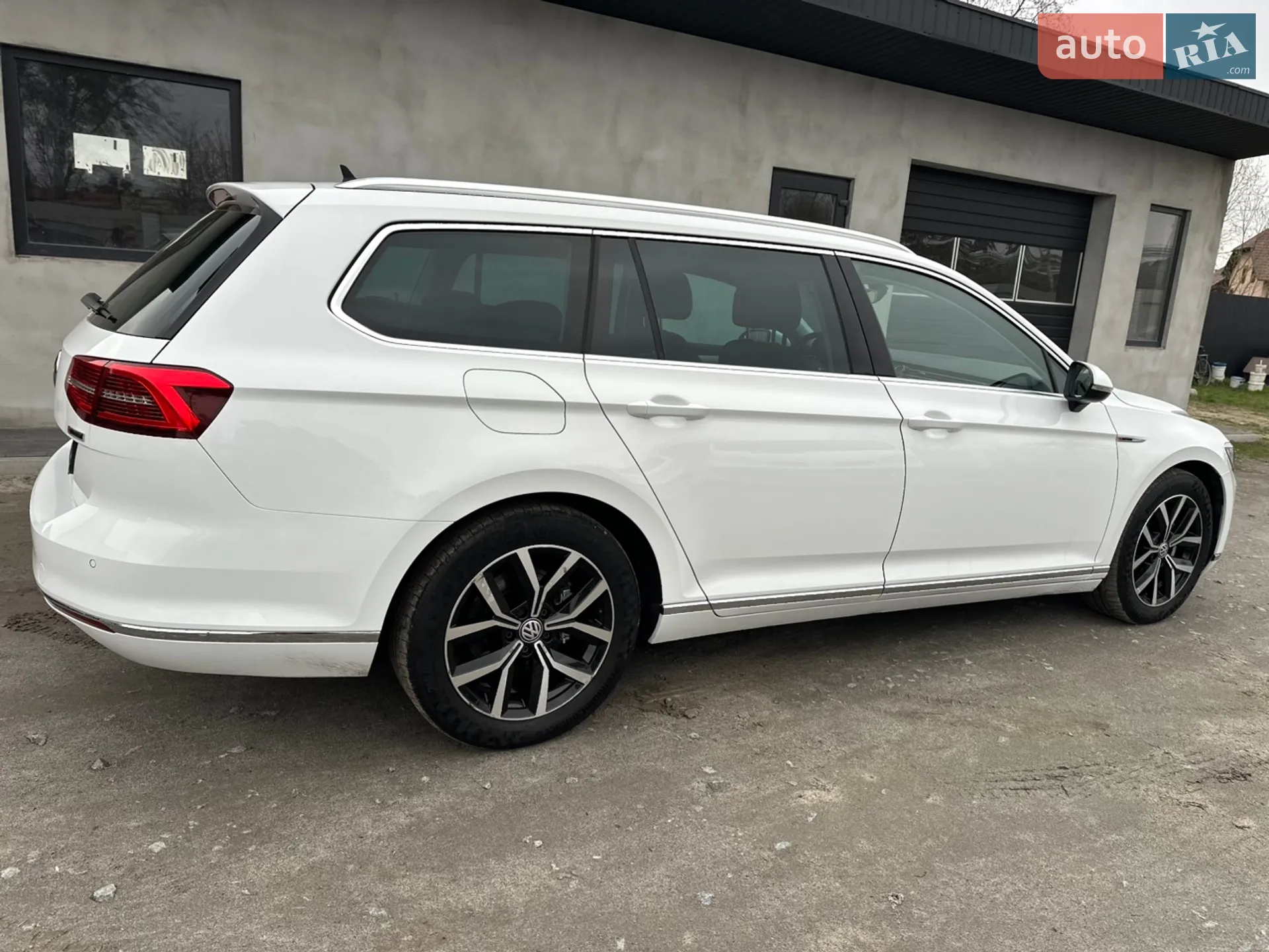 2015 Volkswagen Passat - мініатюра 9