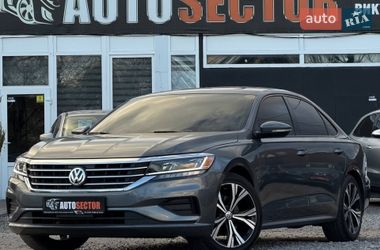 Седан Volkswagen Passat 2021 в Харькове