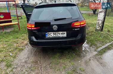Універсал Volkswagen Passat 2015 в Стрию