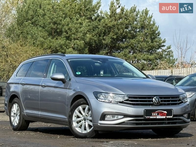 Volkswagen Passat 2022