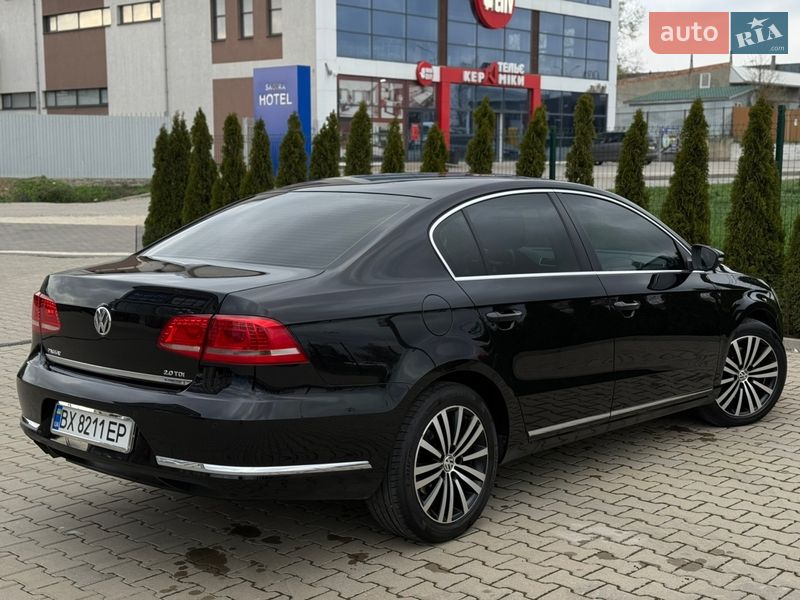 Седан Volkswagen Passat 2014 в Черновцах