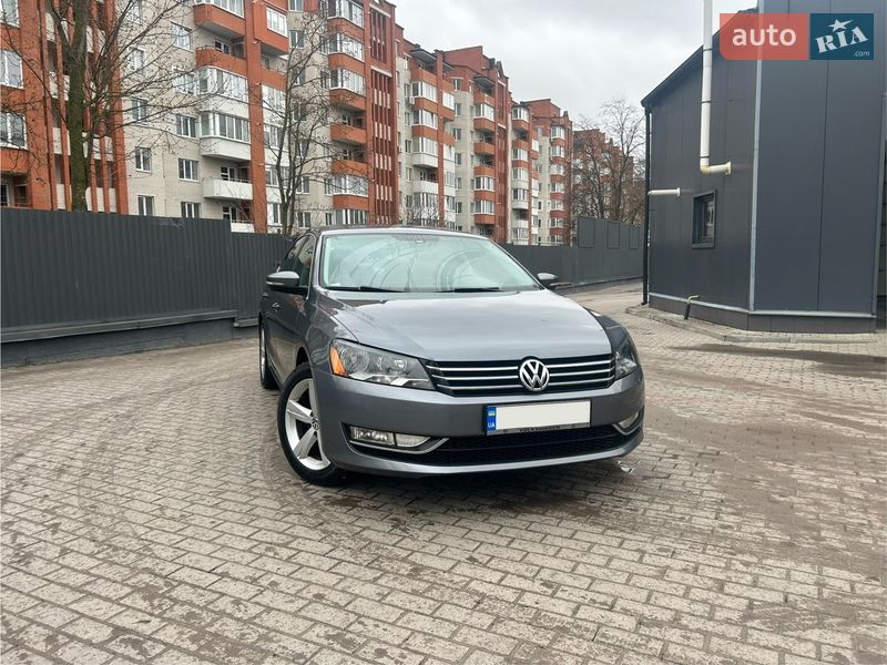 Седан Volkswagen Passat 2015 в Тернополе