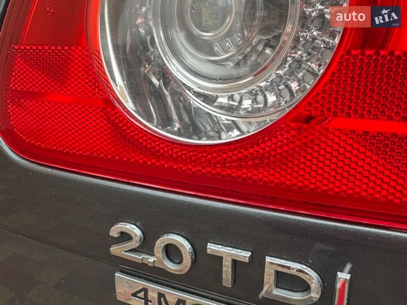 Универсал Volkswagen Passat 2010 в Ровно