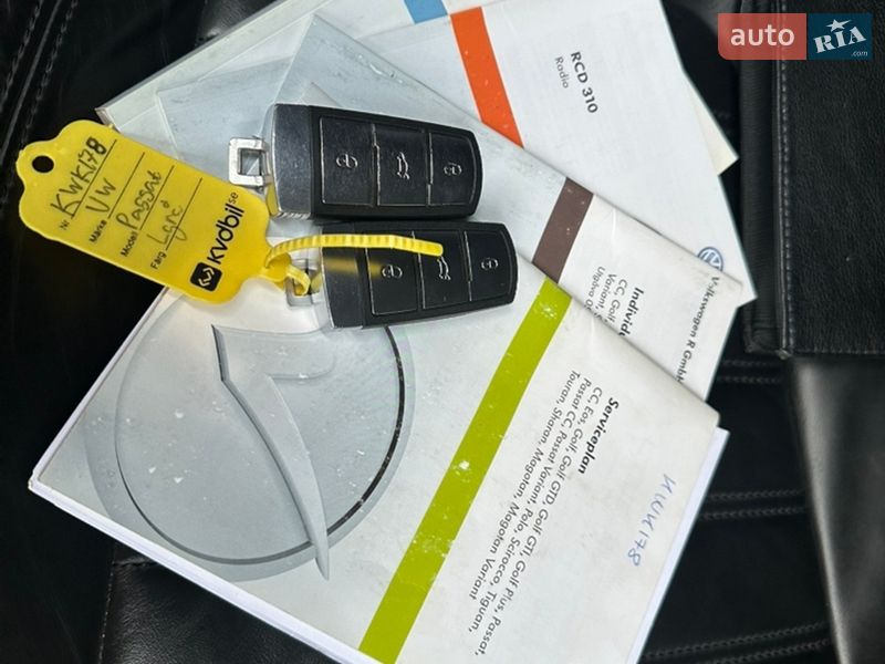 Универсал Volkswagen Passat 2010 в Ровно