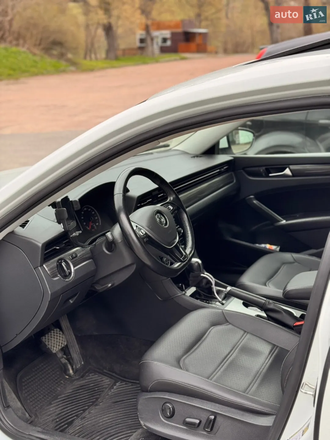 2019 Volkswagen Passat - мініатюра 11