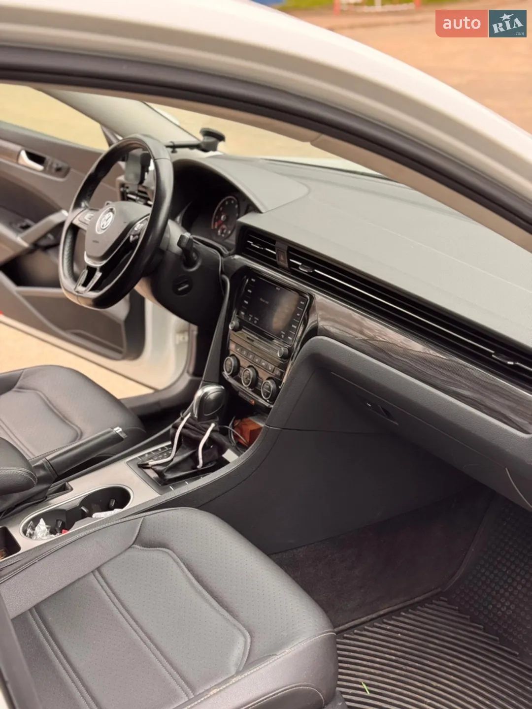 2019 Volkswagen Passat - мініатюра 13
