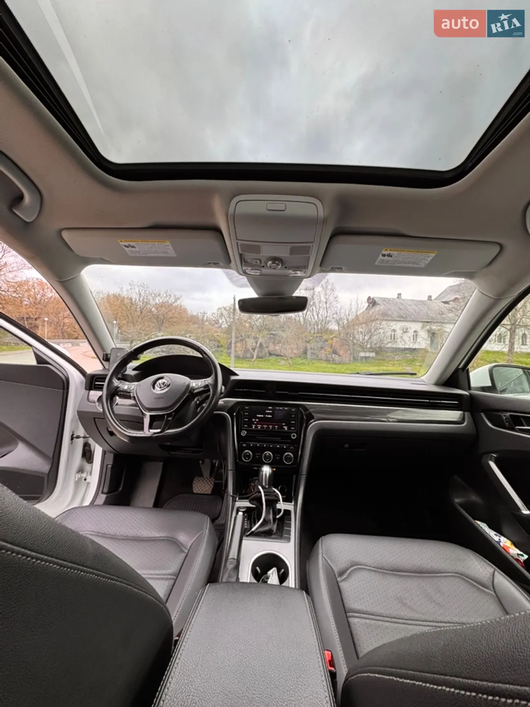 2019 Volkswagen Passat - мініатюра 17