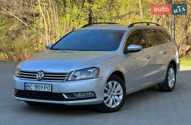 Універсал Volkswagen Passat 2011 в Мукачевому