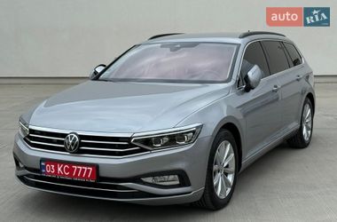 Универсал Volkswagen Passat 2022 в Луцке
