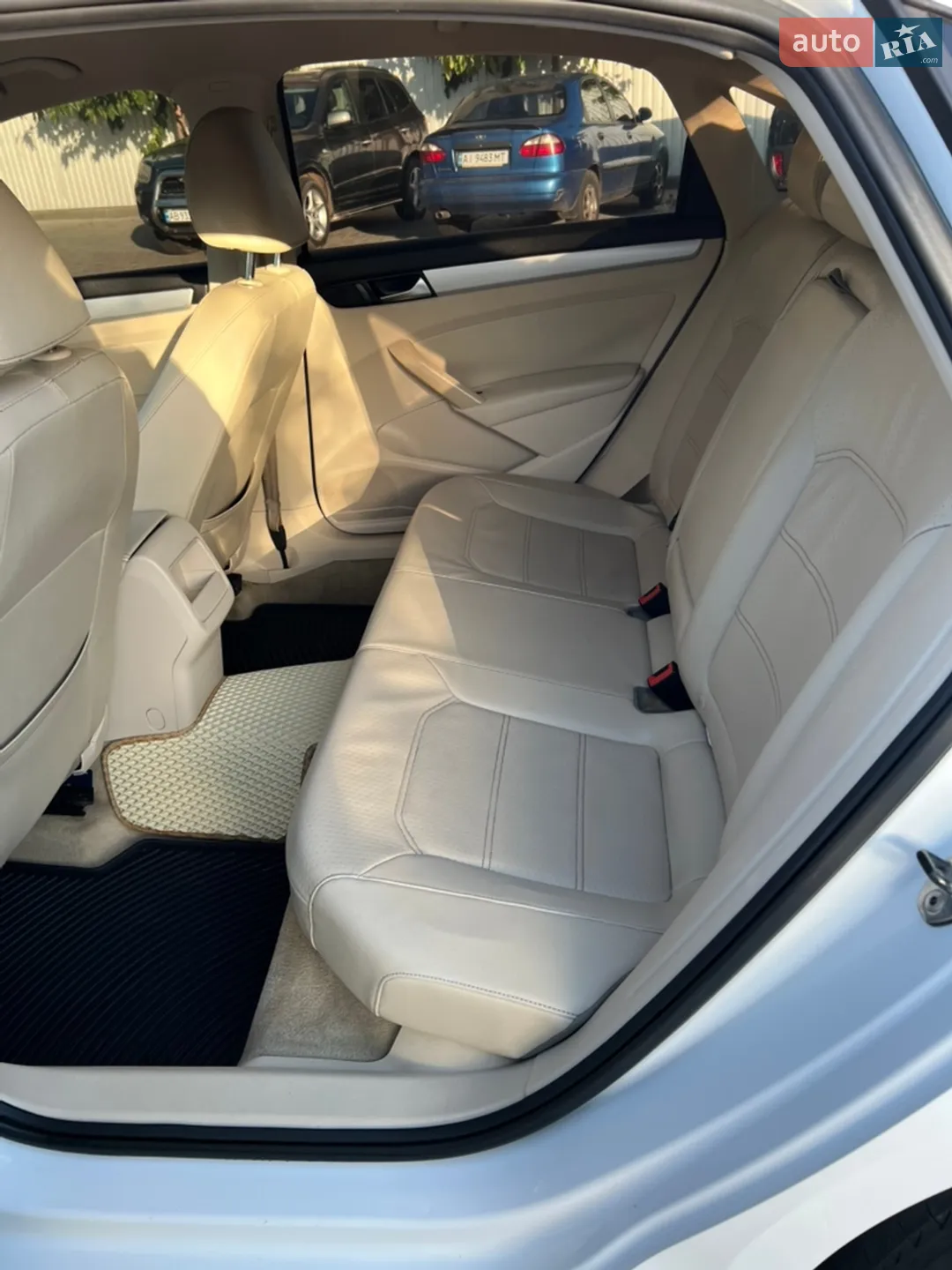 2012 Volkswagen Passat - мініатюра 13