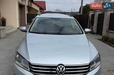 Универсал Volkswagen Passat 2013 в Ивано-Франковске