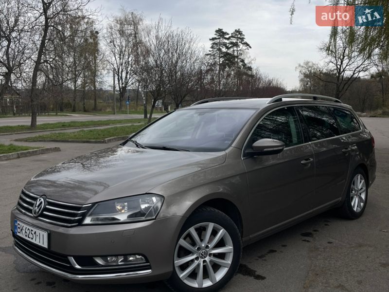 Volkswagen Passat 2011