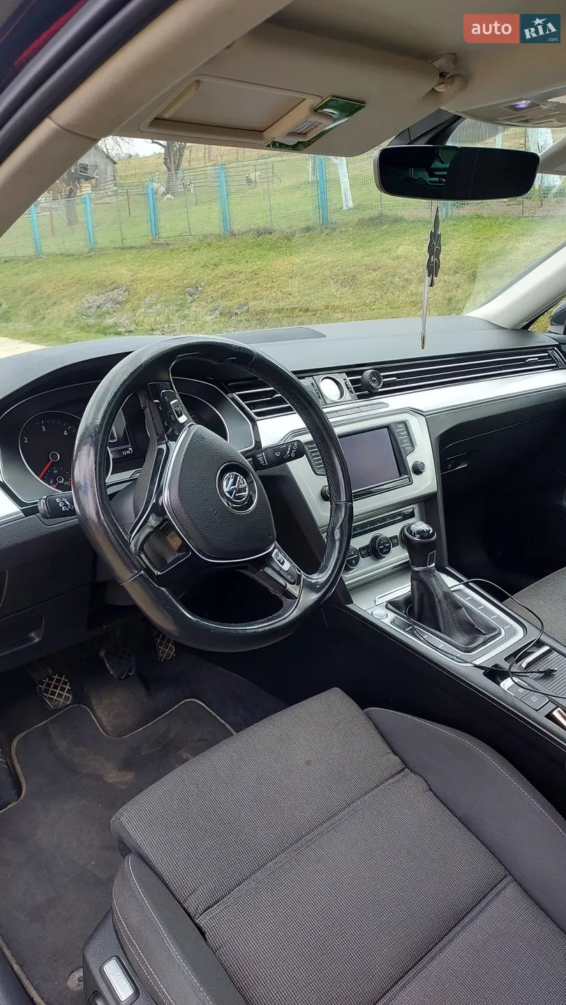 2016 Volkswagen Passat - мініатюра 11