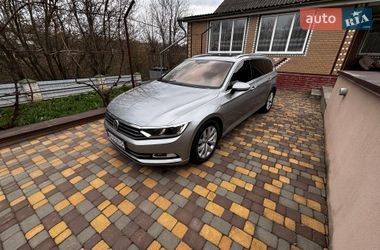 Універсал Volkswagen Passat 2017 в Вінниці