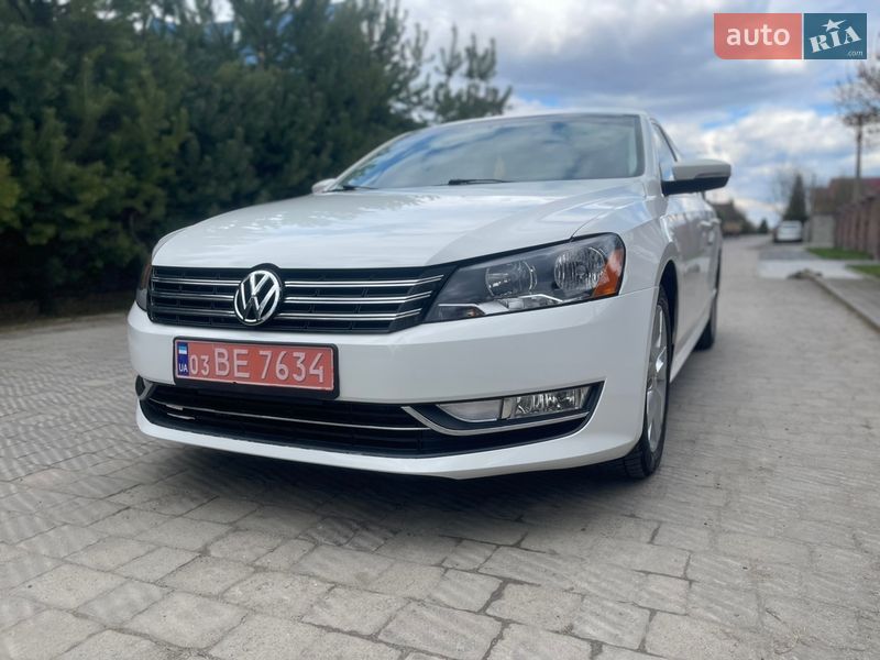 Седан Volkswagen Passat 2013 в Луцке