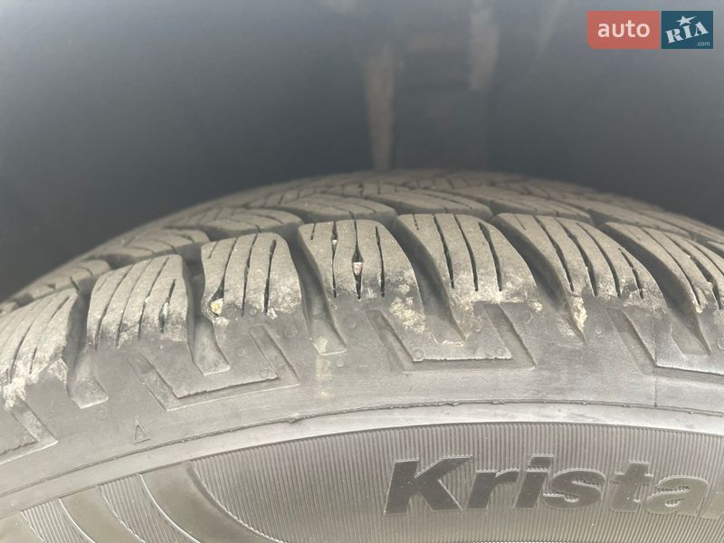 Седан Volkswagen Passat 2013 в Луцке