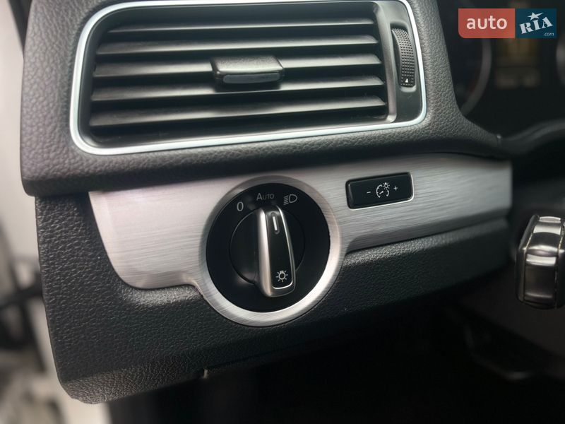 Седан Volkswagen Passat 2013 в Луцке
