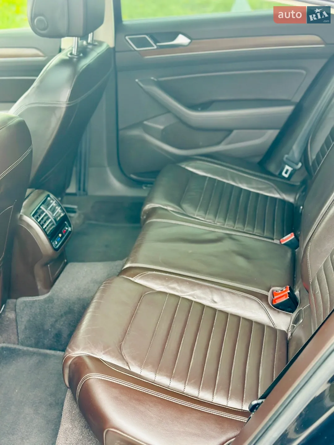 2015 Volkswagen Passat - мініатюра 41
