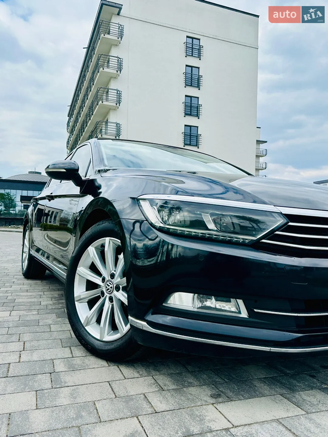 2015 Volkswagen Passat - мініатюра 9