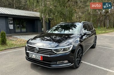 Универсал Volkswagen Passat 2016 в Ровно