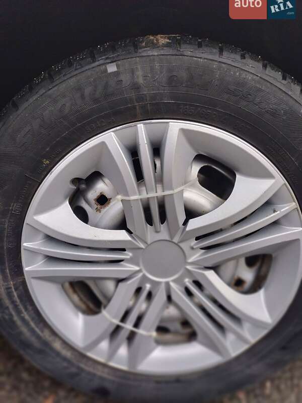 Седан Volkswagen Passat 1996 в Белой Церкви