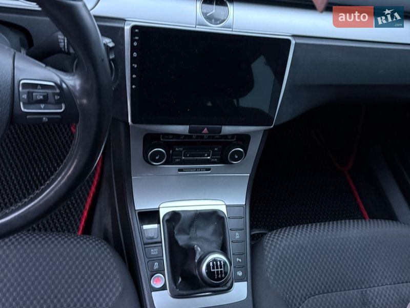 Универсал Volkswagen Passat 2010 в Коломые