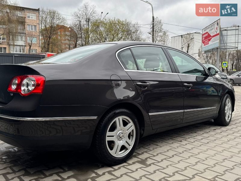 Седан Volkswagen Passat 2008 в Тернополе
