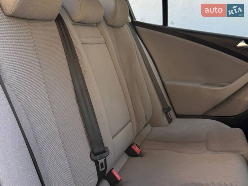 Седан Volkswagen Passat 2008 в Тернополе