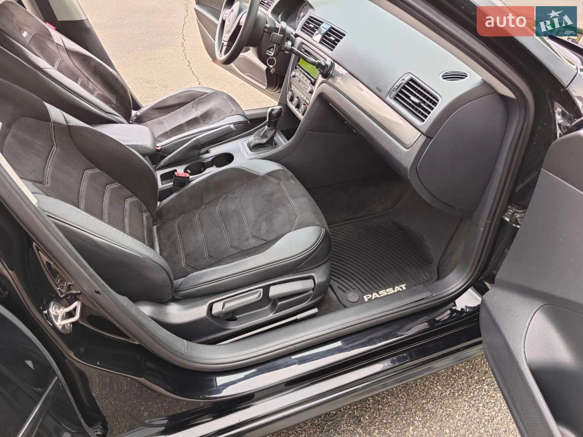 2015 Volkswagen Passat - мініатюра 40