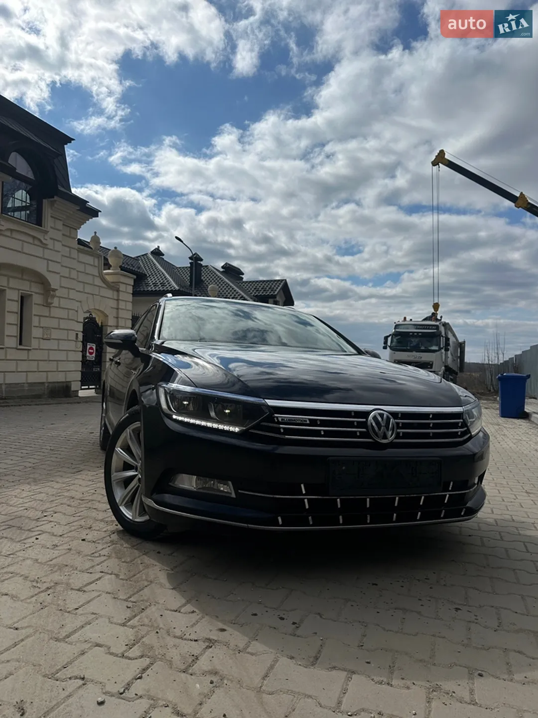 2017 Volkswagen Passat - мініатюра 3