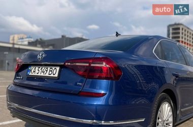 Седан Volkswagen Passat 2017 в Києві