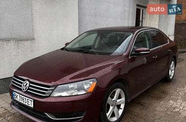 Седан Volkswagen Passat 2013 в Рівному