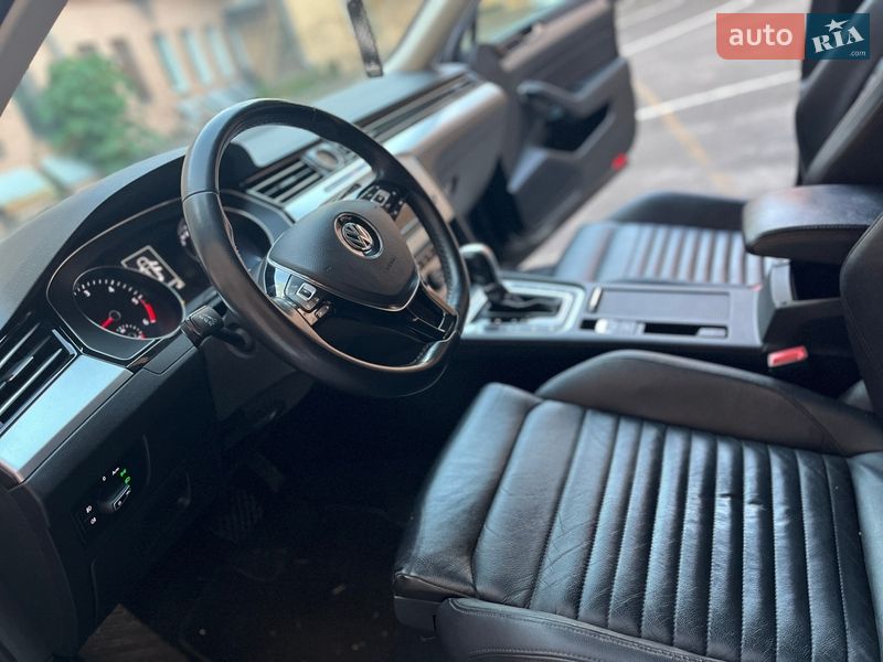 Универсал Volkswagen Passat 2015 в Белой Церкви фото 11 Универсал Volkswagen Passat 2015 в Белой Церкви