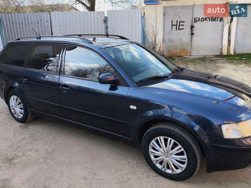Универсал Volkswagen Passat 1998 в Надворной