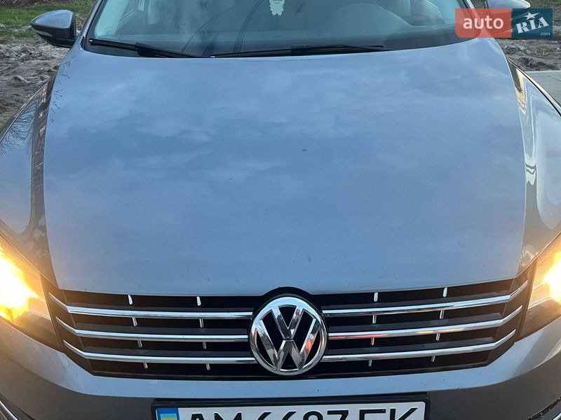 Седан Volkswagen Passat 2012 в Бердичеве