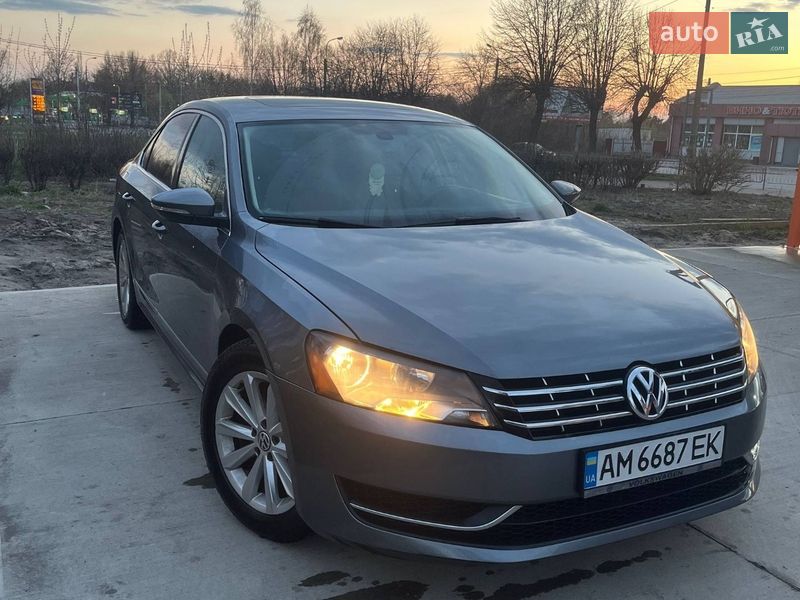 Седан Volkswagen Passat 2012 в Бердичеве