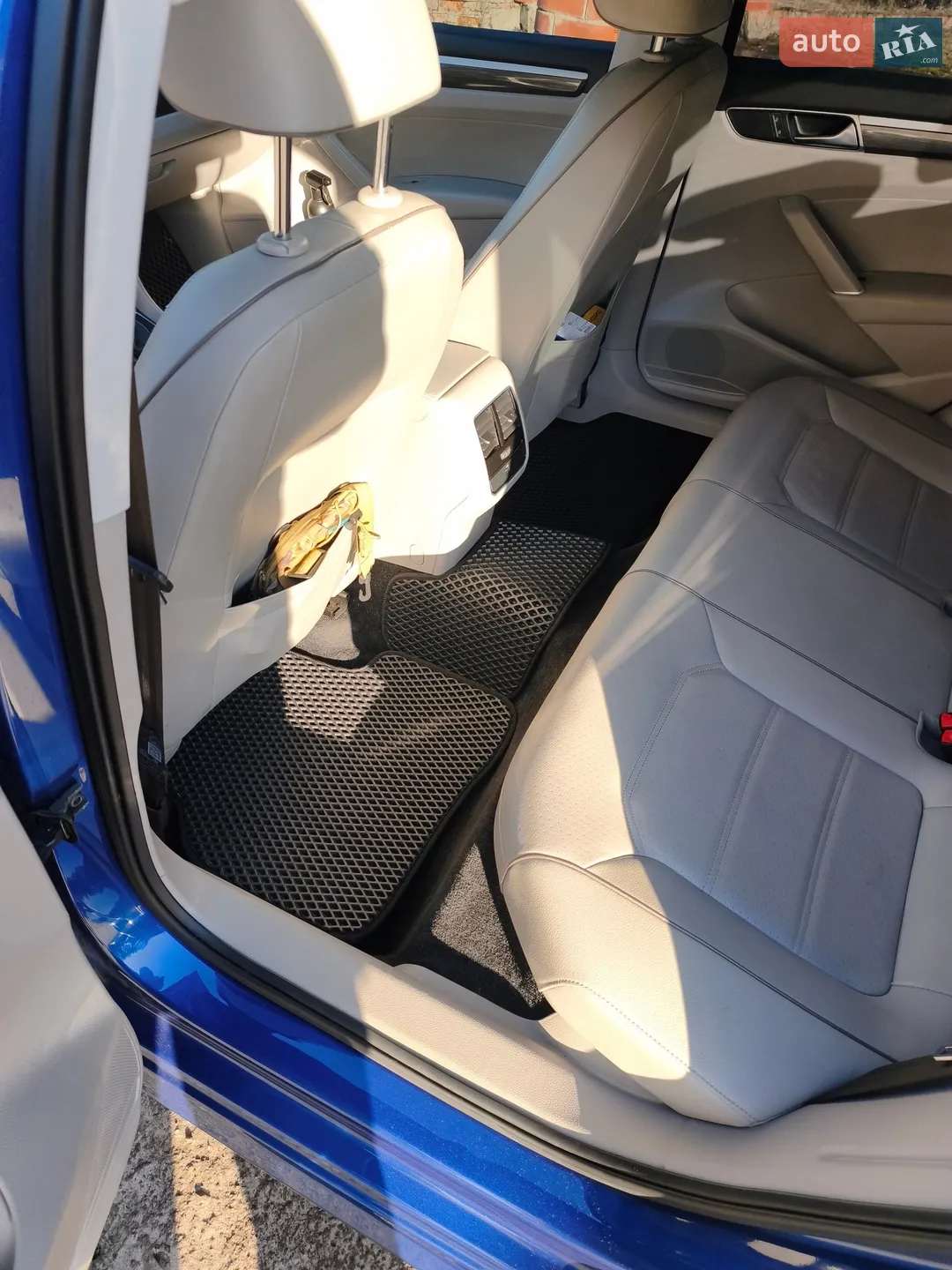 2016 Volkswagen Passat - мініатюра 9