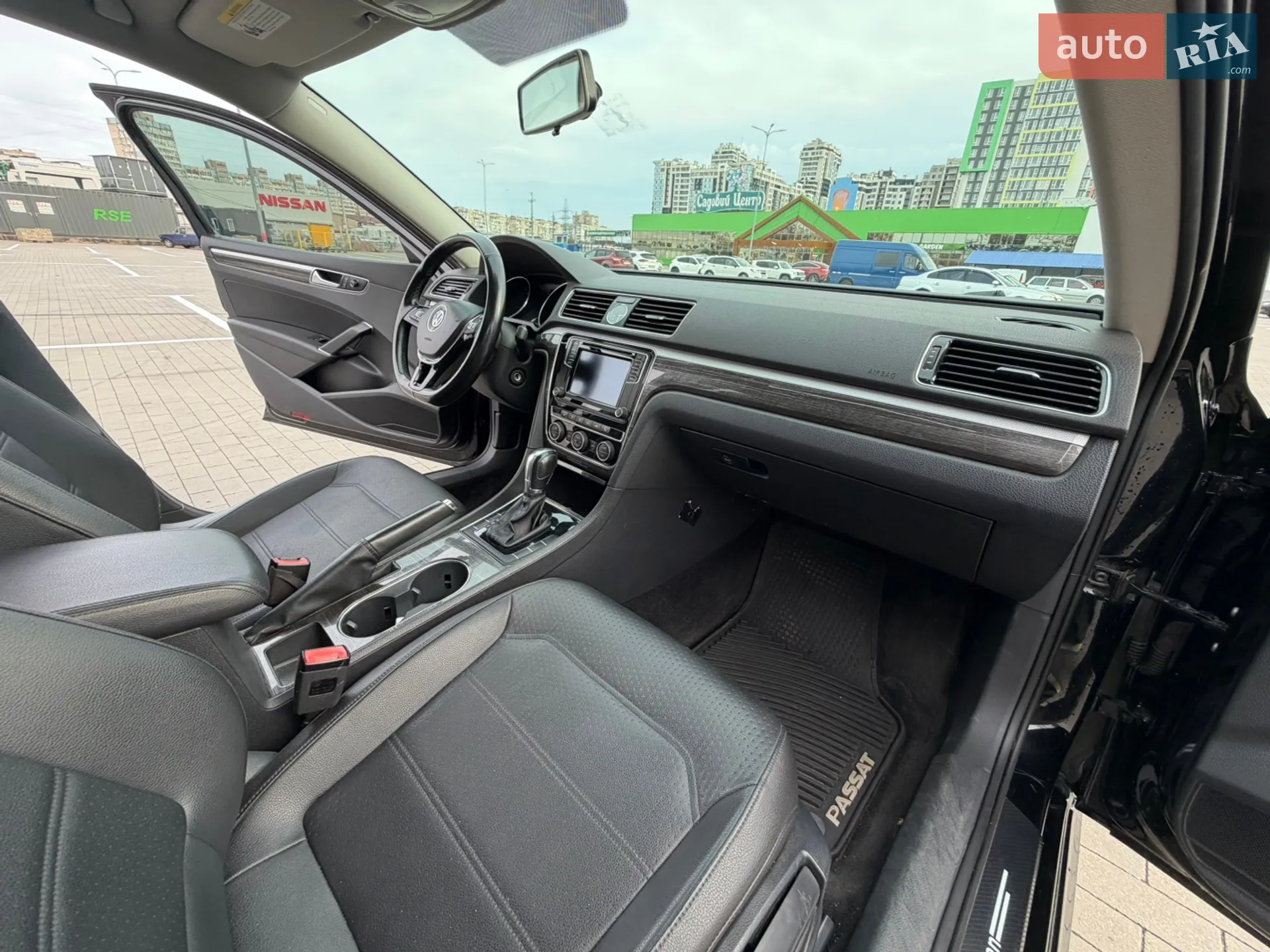 2016 Volkswagen Passat - мініатюра 26
