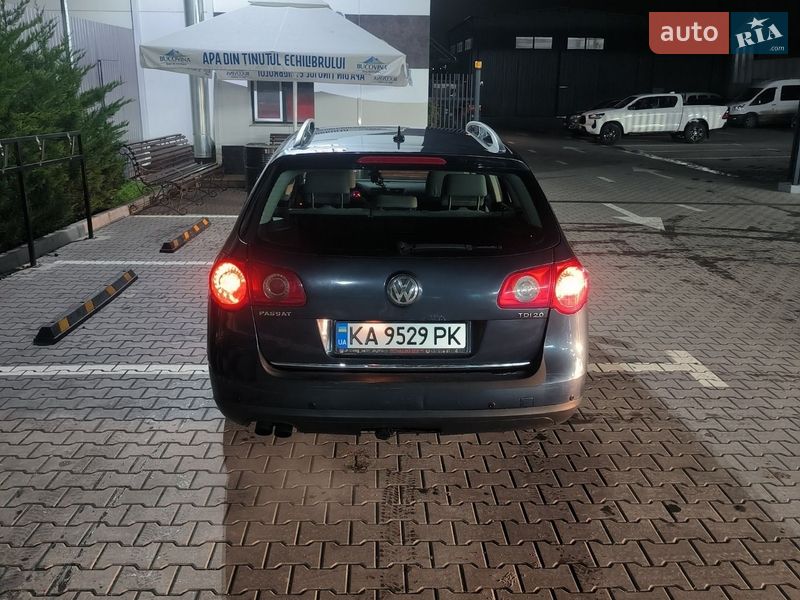 Универсал Volkswagen Passat 2006 в Киеве