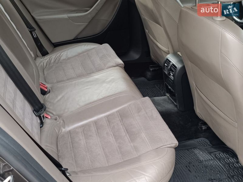 Седан Volkswagen Passat 2005 в Одессе