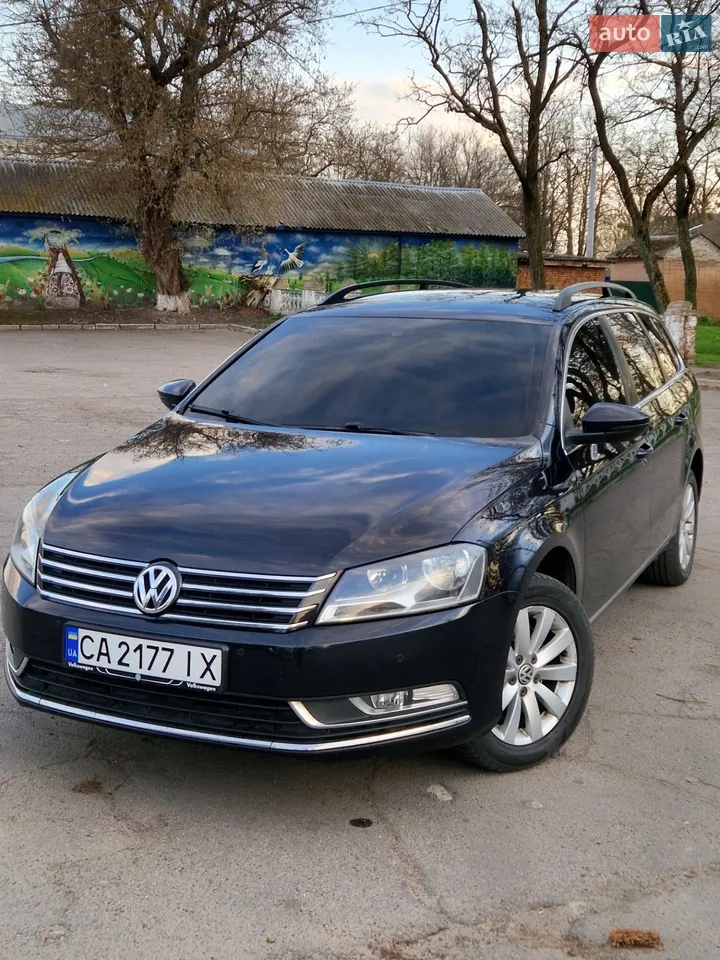 2012 Volkswagen Passat - мініатюра 21