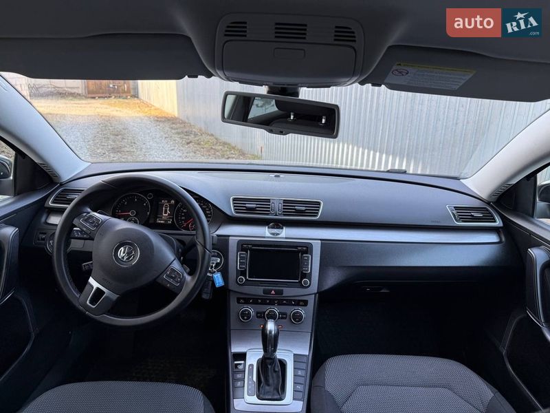 Универсал Volkswagen Passat 2014 в Стрые