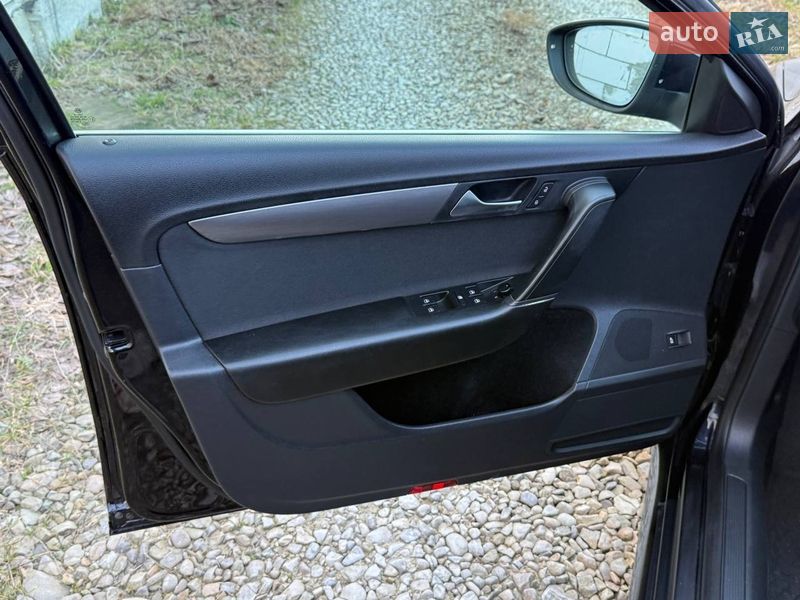 Универсал Volkswagen Passat 2014 в Стрые