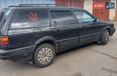 Универсал Volkswagen Passat 1990 в Харькове